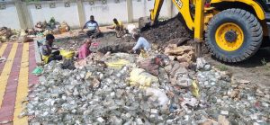 Read more about the article वडकी पोलिसांनी केला विविध गुन्ह्यातील देशी विदेशी दारूचा मुद्देमाल नष्ट