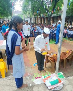 Read more about the article स्वातंत्र्य दिना निमित्त जि प कें उच्च प्राथमिक शाळा मार्लेगांव येथे ध्वजारोहन,माजी सैनिकांचा सत्कार