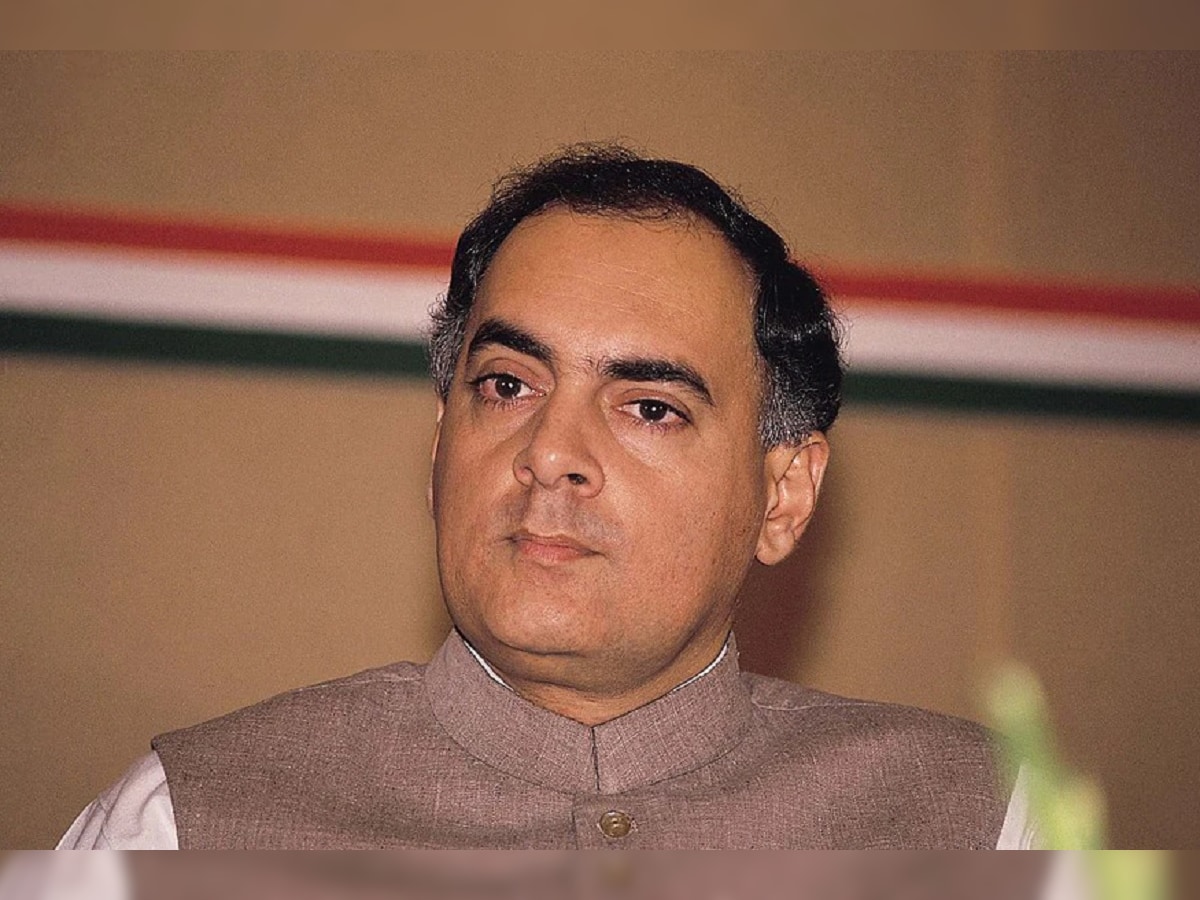 Read more about the article “स्वातंत्र्याचे वैरी” या विषयावर प्रसिद्ध शोध पत्रकार निरंजन   टकले यांचे व्याख्यान