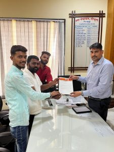 Read more about the article पोभुर्णा शहरातील प्रभाग क्रमांक बारा मध्ये खांबावरील बंद असलेले लाईट लवकर सुरू करा,<em>मनसेची मूख्याध्याकारी यांना निवेंदनव्दारे मागणी</em>