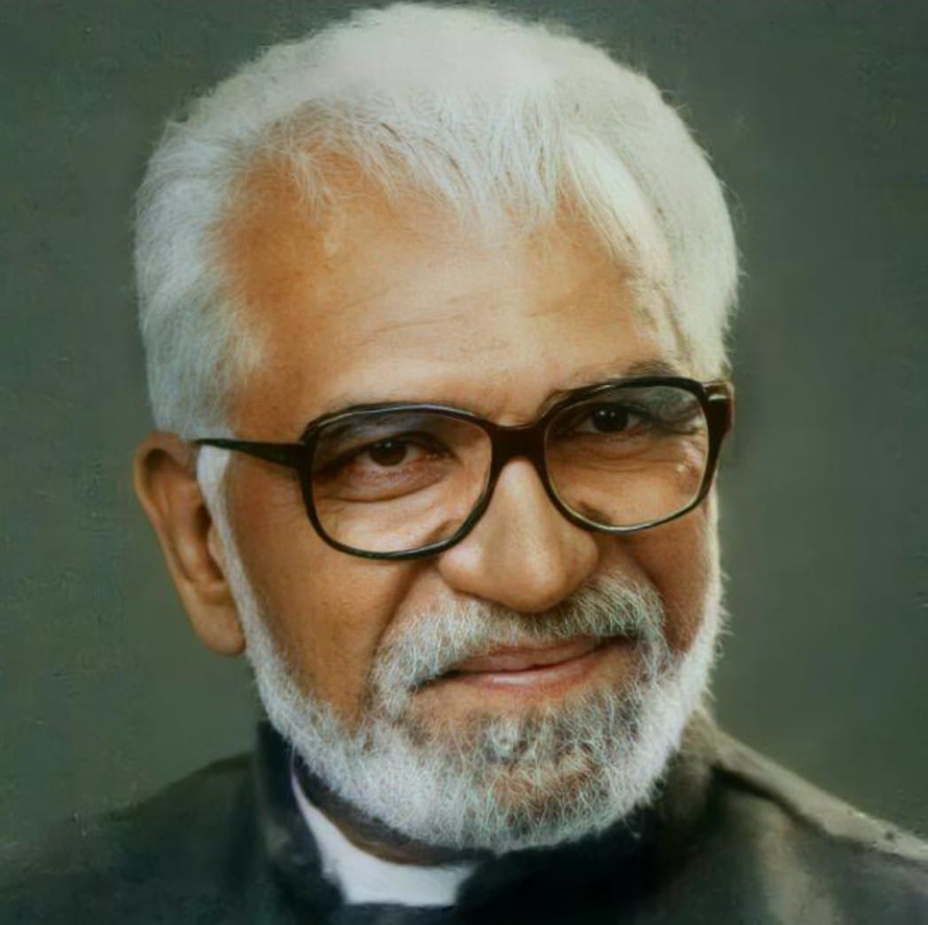 Read more about the article विदर्भ माध्यमिक शिक्षक संघाचे प्रांतीय अध्यक्ष श्रावण बरडे यवतमाळ जिल्हा दौऱ्यावर