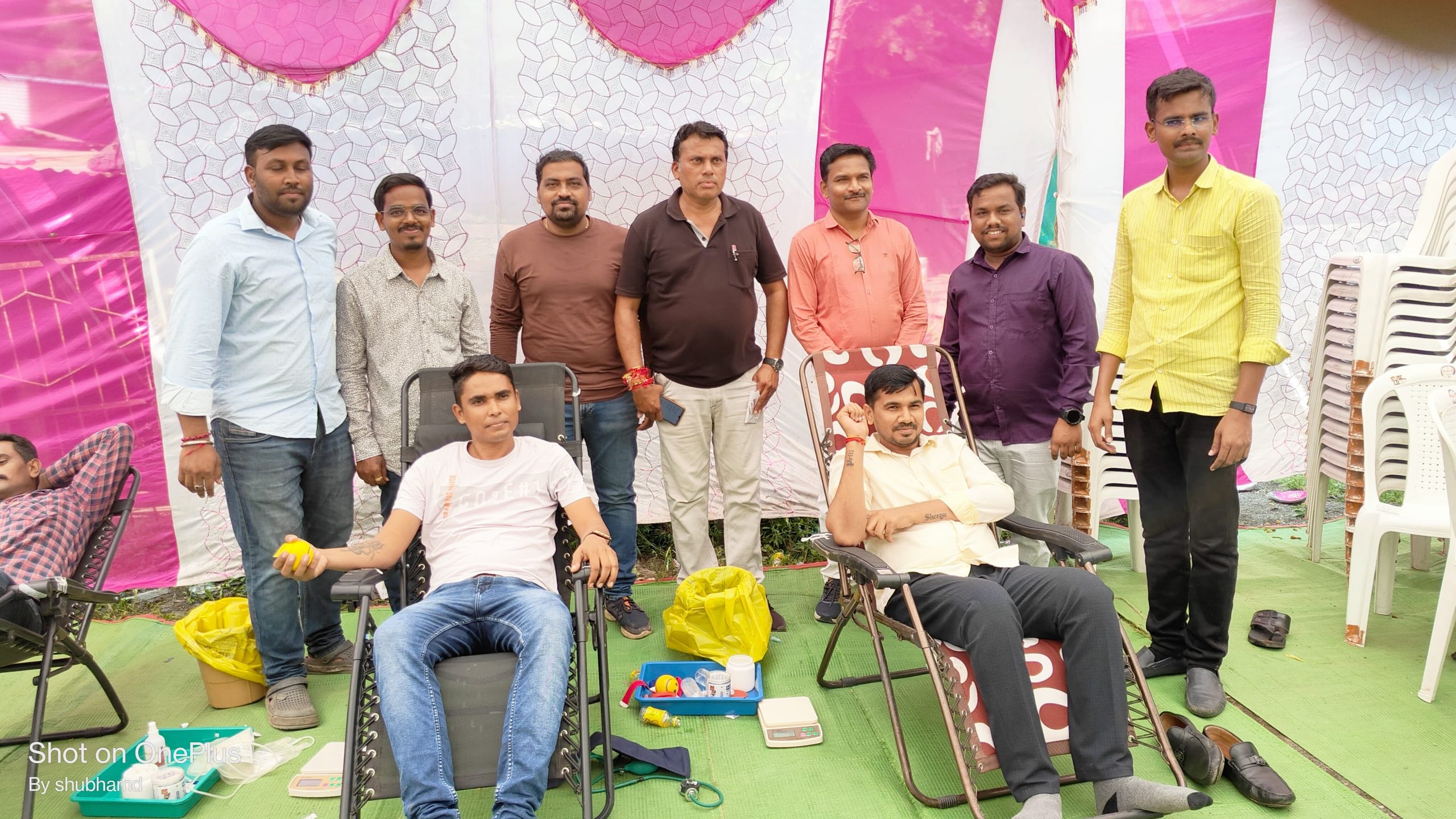 Read more about the article 131 रक्तदात्यांनी केले रक्तदान, निबंध स्पर्धेचे बक्षीस वितरण ( युवा गणेश मंडळाचा स्तुत्य उपक्रम, तहसीलदार, पो. नि. पत्रकार यांची उपस्थिती )