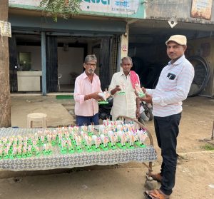 Read more about the article बैलपोळ्यासाठी शेतकरीराजा  सज्ज तर तान्यापोळ्यासाठी लहान मुलांची लगबग सुरू