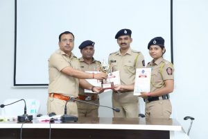 Read more about the article राळेगाव पोलीस स्टेशनचा जिल्ह्यातून प्रथम क्रमांक