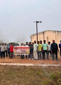 Read more about the article स्वच्छता अभियान समिती व क्रांतिकारी शहीद भगतसिंग युवा संघटन यांच्या संयुक्त नियोजनातून स्व. राजीव गांधी क्रिडा संकुल राळेगाव येथे स्वच्छता अभियान