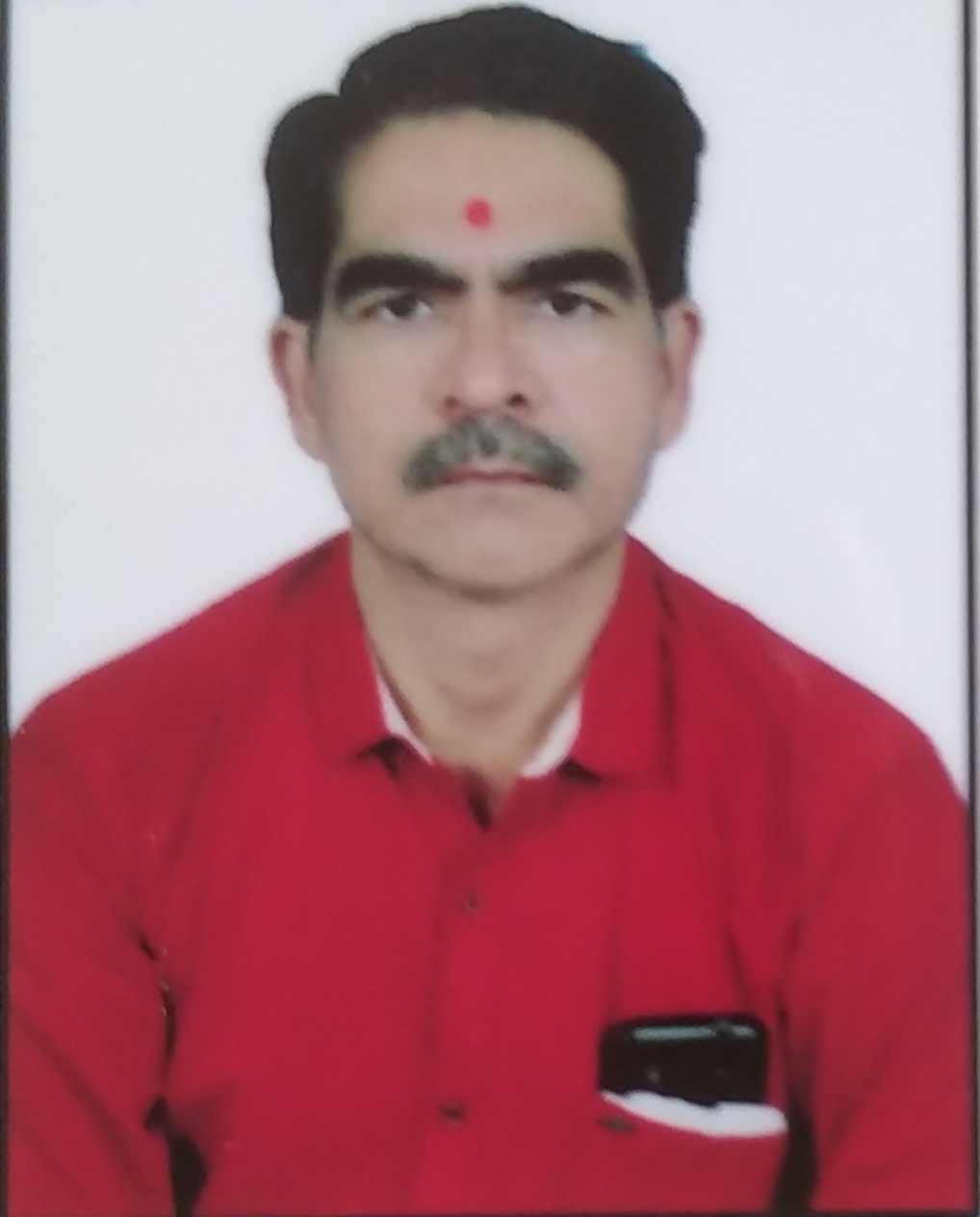 Read more about the article <em>पीक विमा कंपनी काढते तरी कुणाचा साजा, मंडळ की शेतकऱ्यांचा</em>