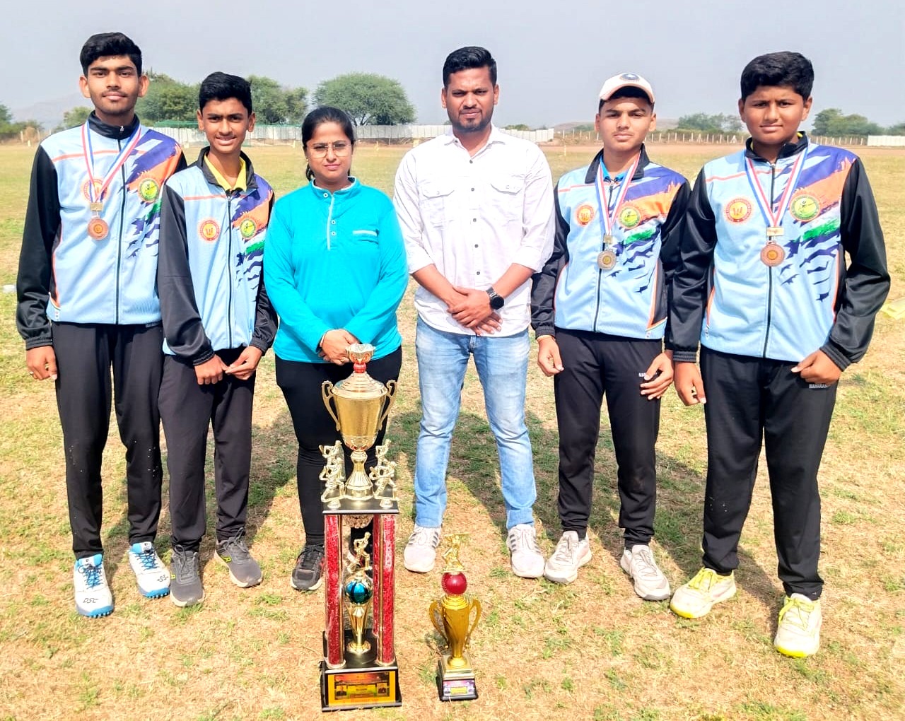 Read more about the article टेनिस क्रिकेट अजिंक्यपद राष्ट्रीय स्पर्धेत नंदुरबार<br>जिल्हा टेनिस क्रिकेट असो.च्या खेळाडूंचे यश