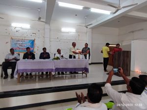 Read more about the article ग्राहक संरक्षण कायद्यामुळे ग्राहकांना दिलासा मिळाला – उप वि. अधिकारी सुधीर पाटील