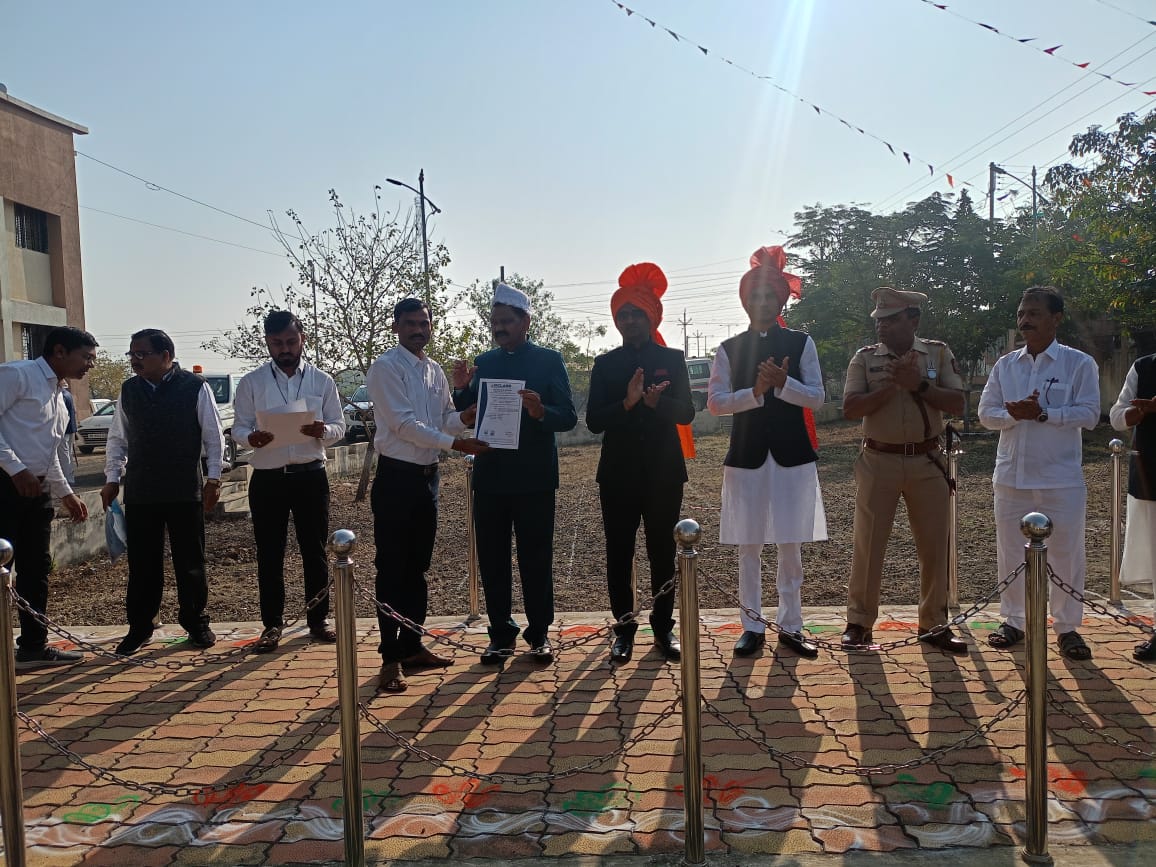 Read more about the article खरेदी विक्री संघाच्या राळेगाव येथील स्वस्त धान्य दुकानाला ISO प्रमाणपत्र