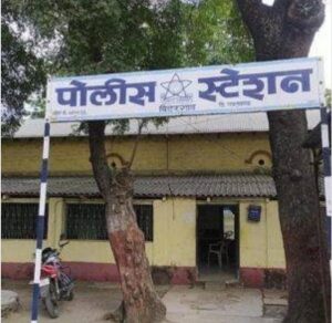 Read more about the article मोरचंडी येथे पोलीसावर जीवघेणा हल्ला,मनोरुग्ण युवकास अटक