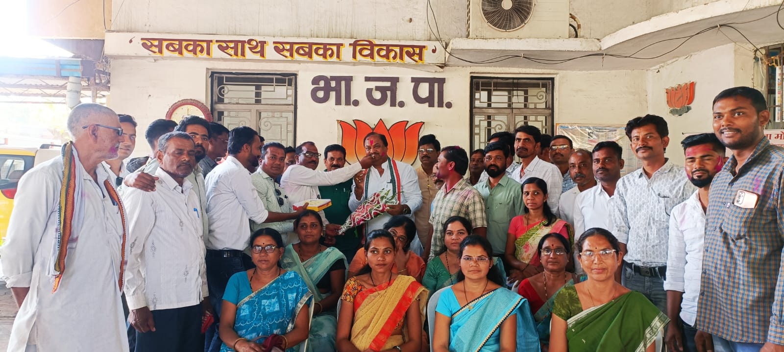 Read more about the article पोलीस पाटील संघटनेच्या वतीने आमदार समीर कुणावार यांचा सत्कार, मानधनात भरघोस वाढ केल्याबद्दल शासनाचे मानले आभार