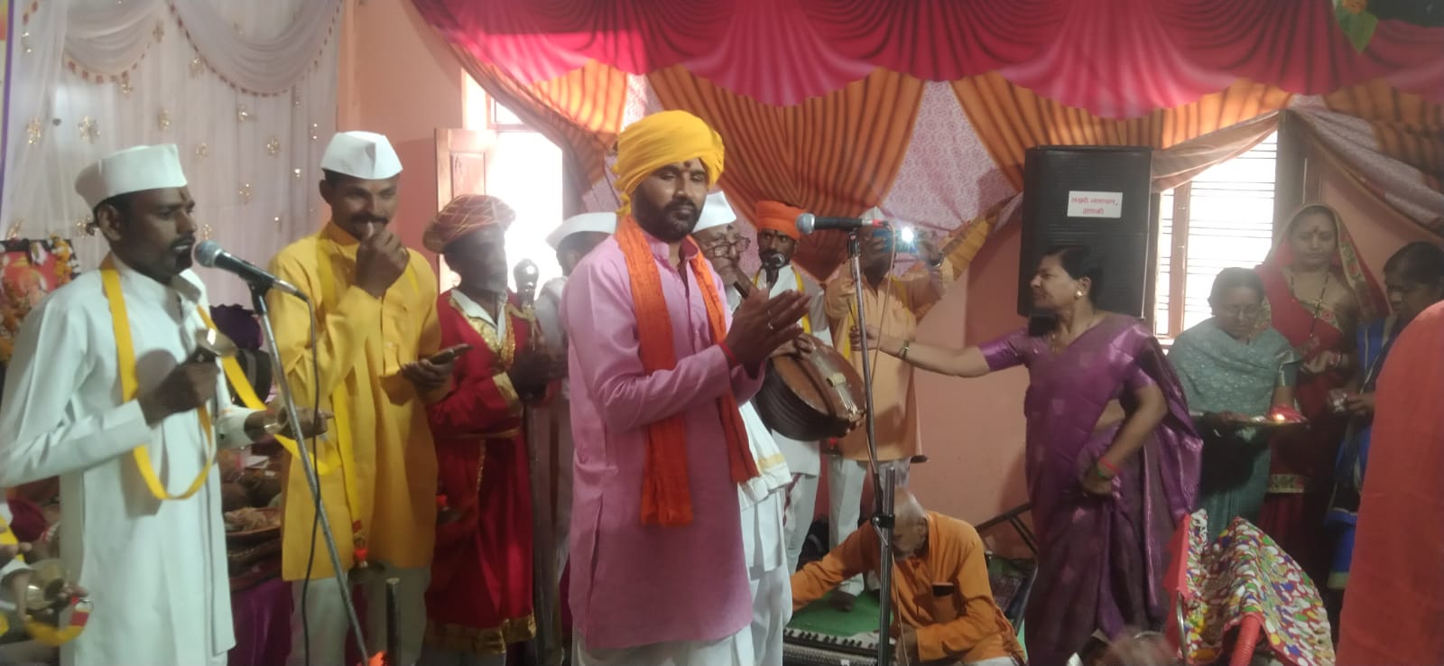 Read more about the article ढाणकी शहरात देवी भागवत कथा ज्ञानयज्ञ सोहळा संपन्न