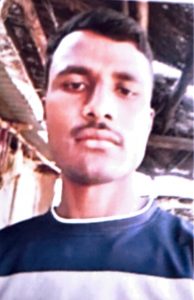 Read more about the article नापिकी , कर्जबाजारी पणाला कंटाळून  नारळी (तांडा) येथील शेतकऱ्यांची विष पिऊन आत्महत्या