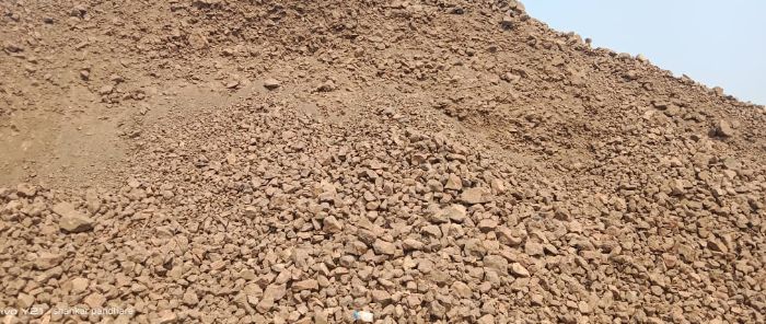 Read more about the article दहेगाव येथे पाण्याच्या टाकीच्या मुरुमाची अवैध मुरुम तस्कराकडून रात्रीच्या वेळी चोरी,संबंधित ठेकेदारांचे कामाकडे दुर्लक्ष