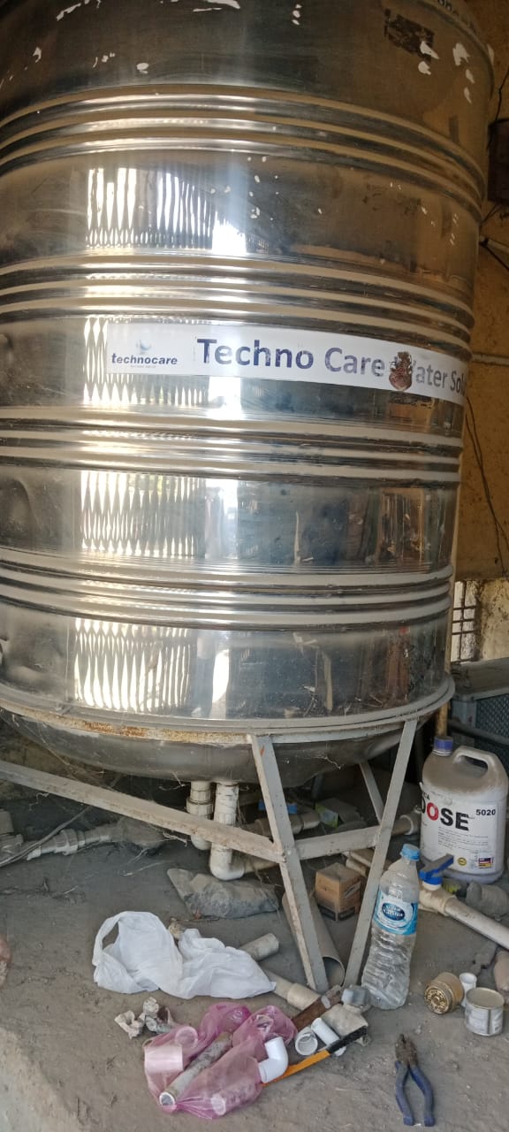 Read more about the article लाखो रुपयाचे जलशुद्धीकरण यंत्र पडले धुळखात,दिड वर्षापासुन यंत्र बंद लाखो रुपये पाण्यात?