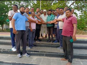 Read more about the article राळेगाव येथील ग्रामीण रुग्णालयाच्या बाजूला असलेल्या डेली निडस च्या दुकानात सिलेंडरचा भयानक स्फोट ,  मॉर्निंग ग्रुप कडून आर्थिक मदत