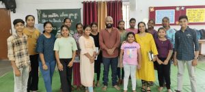 Read more about the article आवळपूर येथे अनिकेत परसावार यांची थिएटर कार्यशाळा