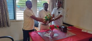 Read more about the article <em>गटशिक्षणाधिकारी चंद्रभान शेळके यांच्या सेवानिवृत्ती निमित्त निरोप समारंभ</em>