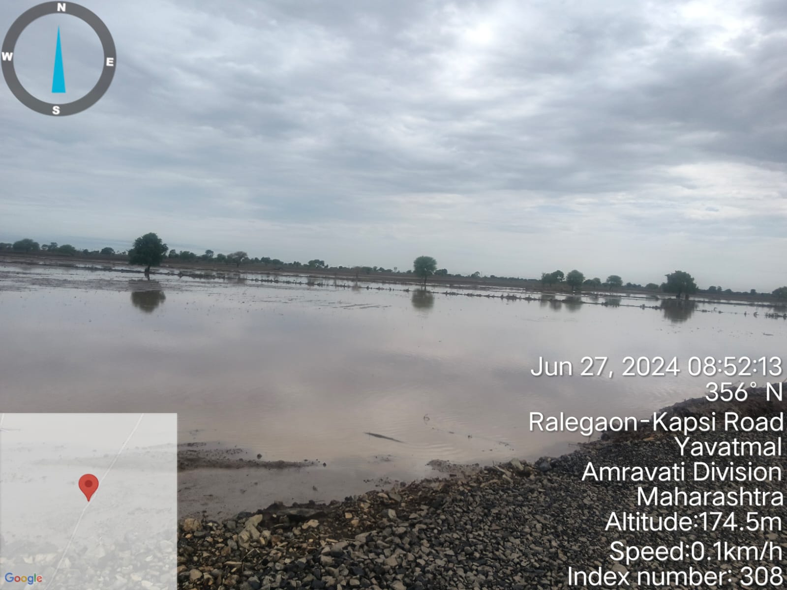 Read more about the article शेतात पाणी साचले बियाणे व लहान रोपटे बुडाले शेतकरी संकटात,मेंगापूर,बोरी व वाऱ्हा, सगमा परिसरात पावसाचा कहर