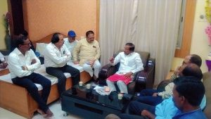 Read more about the article <em>विदर्भातील शेतकऱ्यांना पुरेसे अर्थसहाय्य असेल तरच शेतकरी टिकू शकेल</em><br><em>माजी शिक्षण मंत्री वसंतराव पुरके</em>