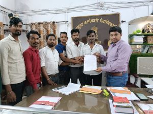 Read more about the article चरुरखटी मार्गावरील पुलाची उंची वाढवा ग्रामवासियांची मागणी, <em>पावसाळ्यात संपर्क तुटल्याने करावा लागतो संकटाशी सामना</em>