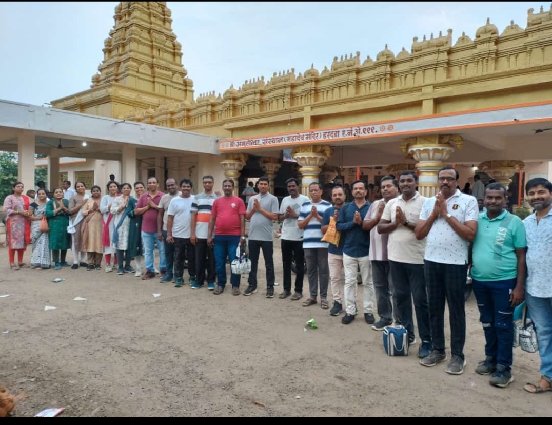 Read more about the article हरदडा येथील जागृत महादेव मंदिरात श्रावणातील तिसऱ्या सोमवारी दर्शनासाठी अलोट गर्दी