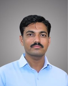 Read more about the article शरद ढगे यांना राज्य शिक्षक पुरस्कार जाहीर, <em>शिक्षकदिनी मुंबईत वितरण</em>