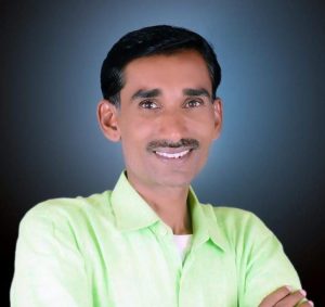 Read more about the article <em>फुलसावंगी येथे तंटामुक्त अध्यक्षपदी योगेश बाजपेयी यांची अविरोध निवड</em>