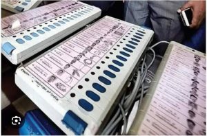 Read more about the article मतदार यादीतील आपले नावं तपासून पहावे:- विशाल खत्री (भा.प्र.से.)