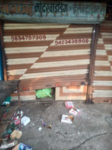 Read more about the article चोरट्यांनी फोडले मोटररिवायडिंग चे दुकान; घटना सीसीटीव्ही कॅमेऱ्यात कैद