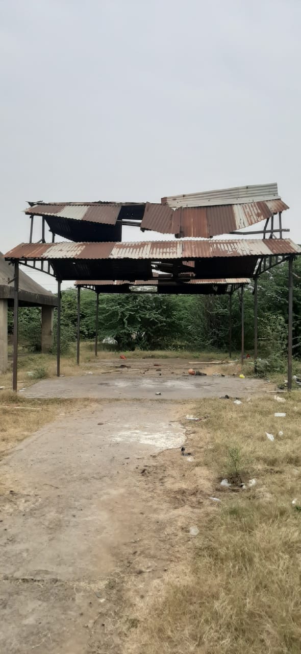 Read more about the article समस्या : माजरी येथील स्मशानभूमीची दुरावस्था ,गावकऱ्यांची दुरुस्तीची मागणी