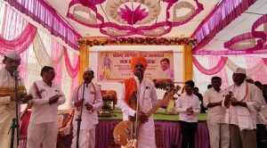 Read more about the article उमरेड येथे सुरू असलेल्या श्रीमद भागवत कथा ज्ञानयज्ञ नाम संकीर्तन सोहळ्याची सांगता, टाळ मृदुंगाच्या गजरात गावकरी भक्तिमय