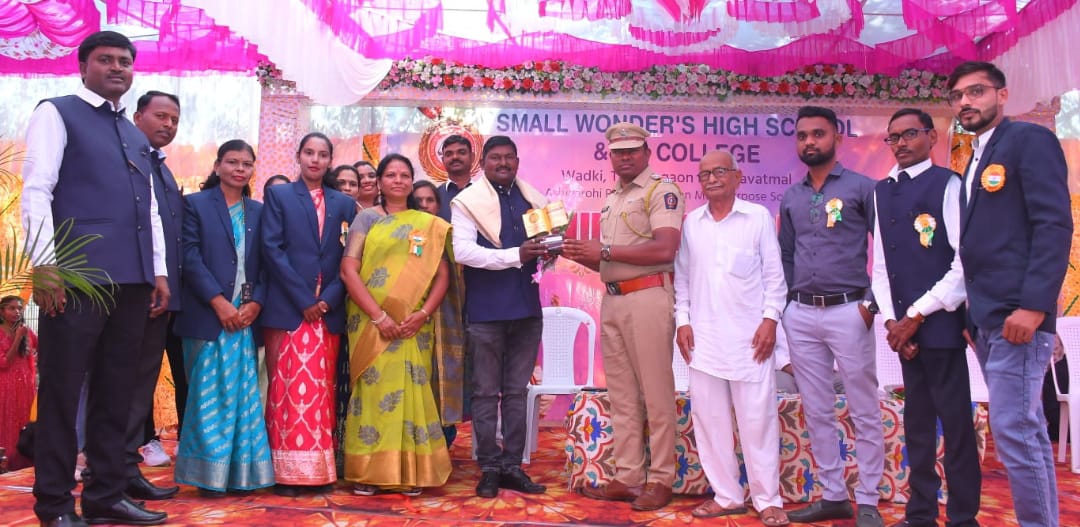 Read more about the article <em>डॉ. बी. एम. कोकरे यांना जीवनपुर्ती पुरस्कार</em>