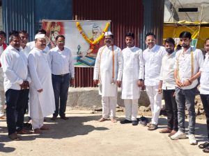 Read more about the article ढाणकी शहरात सुवर्णकारांचे आराध्य दैवत असलेले नरहरी महाराज पुण्यानुमोदना निमित्त अभिवादवन विविध कार्यक्रम